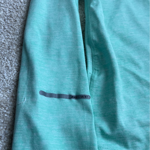 Nike Running Women’s Dri Fit Quarter Zip Up- size Large - Picture 2 of 5